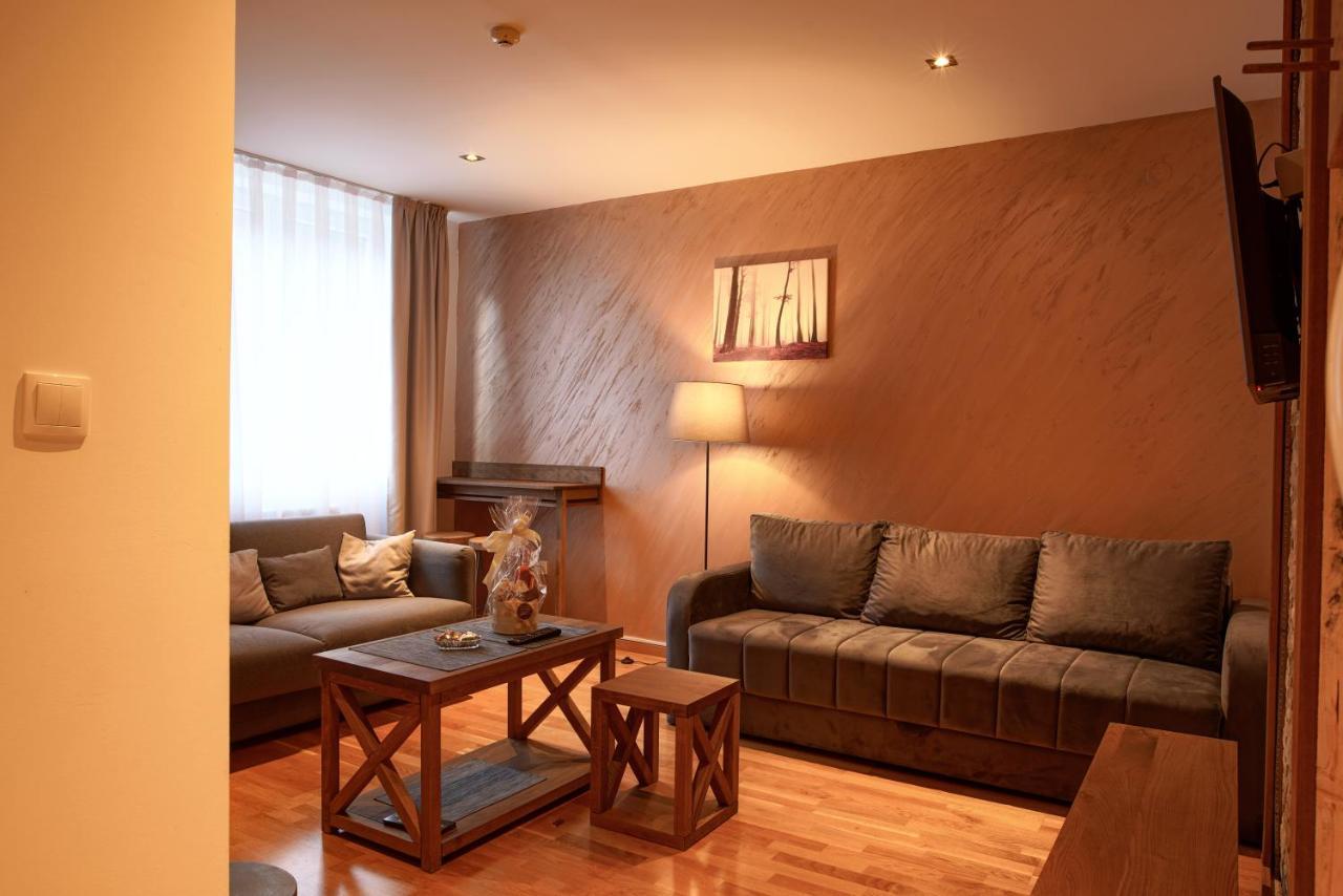 Feelstone Apartmani Brzece Exterior photo